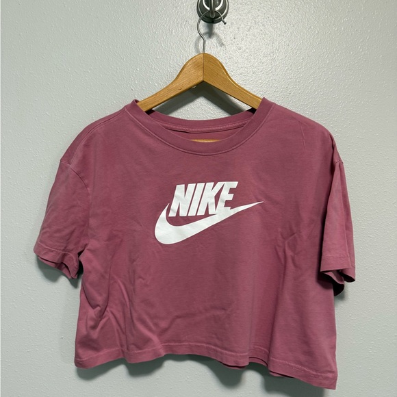 Nike Pink Cropped Shirt Size Large - Picture 1 of 4